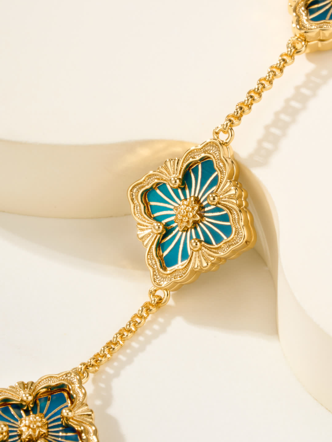 Van Cleef & Arpels Alhambra Gold and Enamel Bracelet